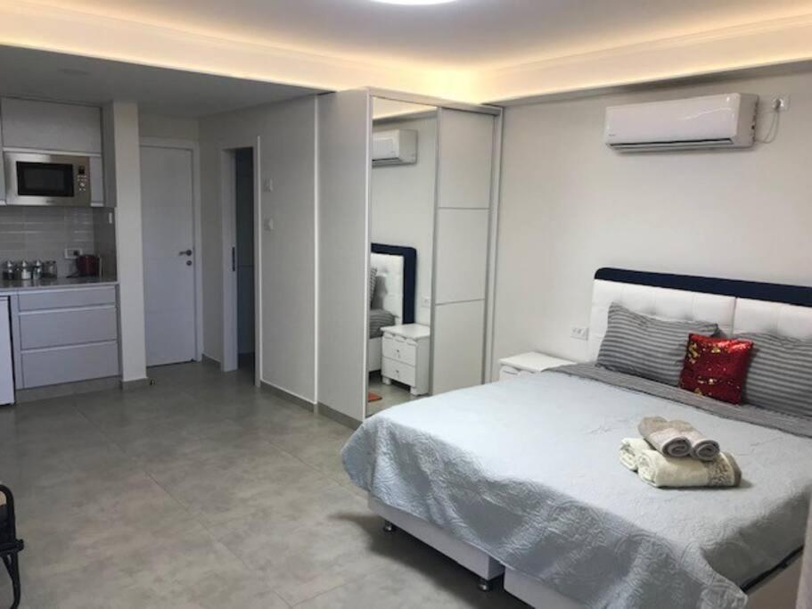 אילת Coral Suite New Vacation Apartment מראה חיצוני תמונה